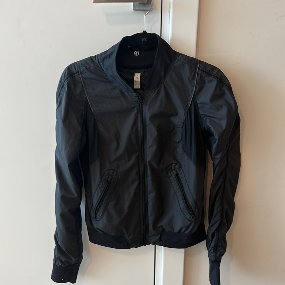 Black Lululemon Lightweight Women’s Bomber Jacket